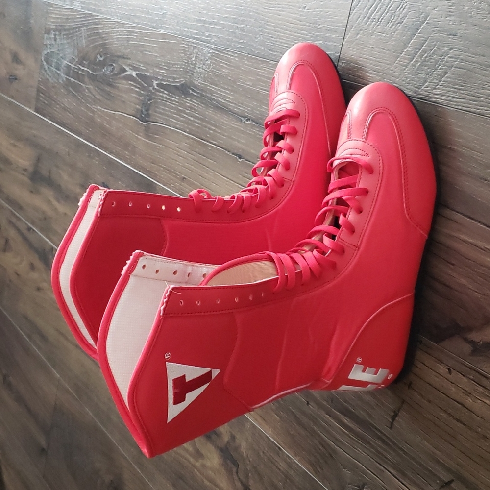 Mens Title boxing shoes. Brand new. Never worn